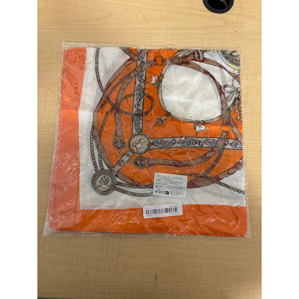 Shengwei Clothing Orange Iron Chain Equestrian Print Square Scarf Neckerchief